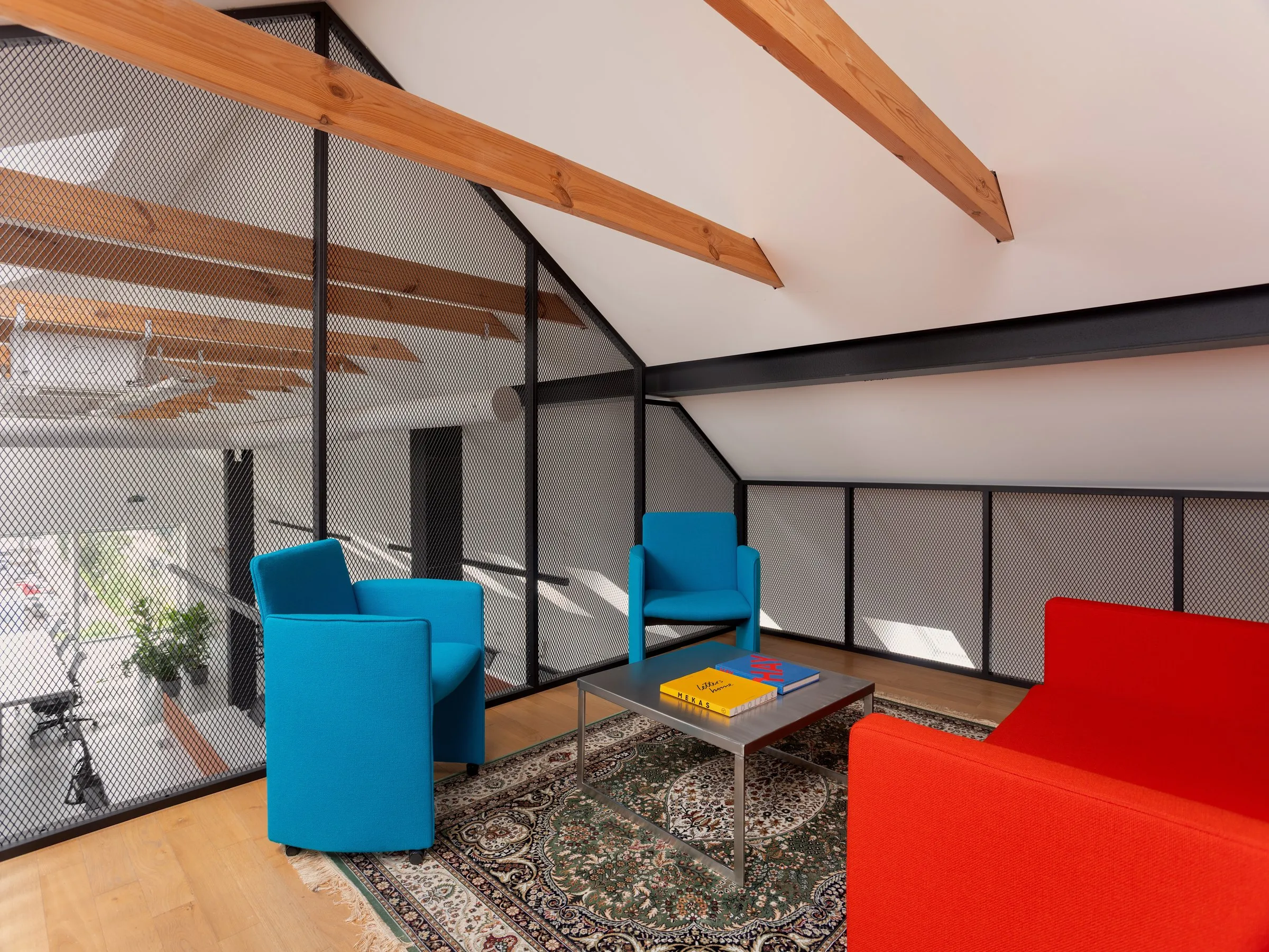 823 m² biuro poilsio zona antresolėje